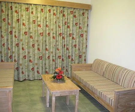 Hotel Green Oasis Club 2*